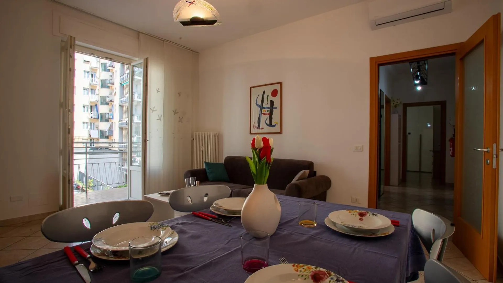 דירות קומו Ilaria House איטליה